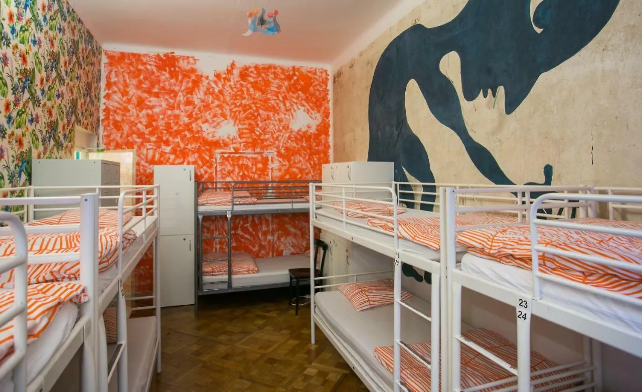 Art Hole Hostel Praga